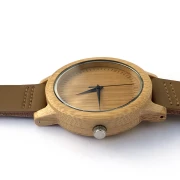 Armbanduhr Holz mit Gravur