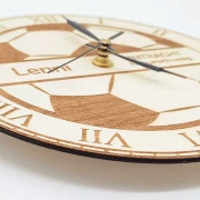 Wanduhr Motiv "Fußball" personalisiert