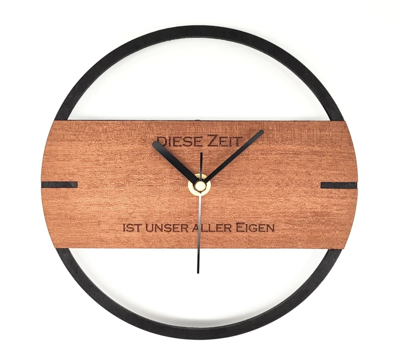 Wanduhr edelfurniert